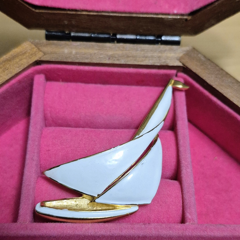 Trifari Gold and White Sailboat Brooch